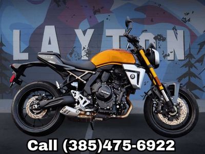 2026 SUZUKI GSX 8T
