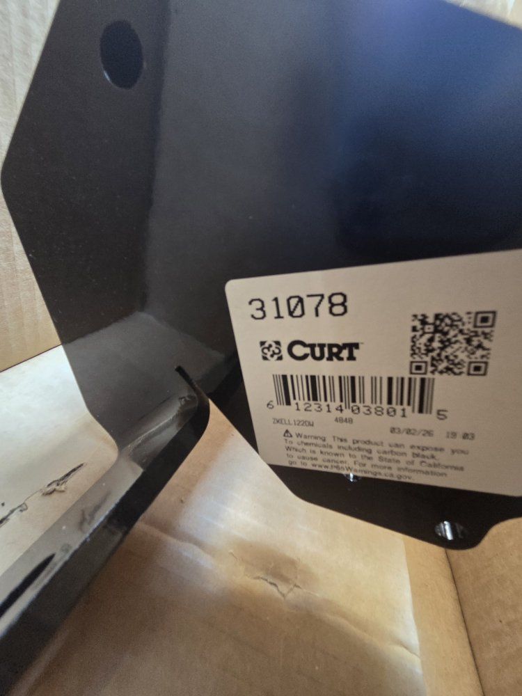 CURT 31078 front mount receiver hitch Ford F450 2017-25 & Ford F250 F350 2017-26