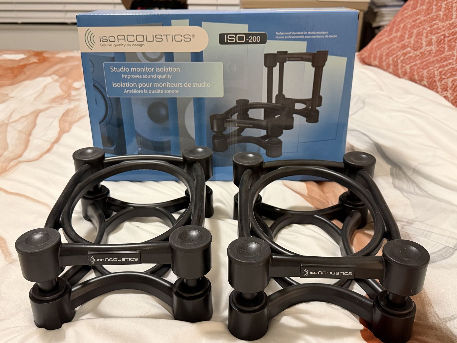 IsoAcoustics Speaker Stands
