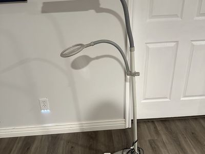 Ottlite LED Floor Lamp w/ Magnification
