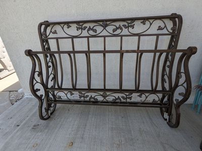 Queen Headboard + Footboard – Metal Scroll Sleigh