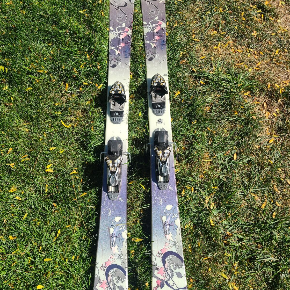 ladies 158cm powder skis k2 phat luv