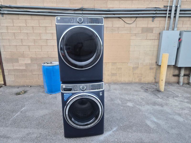 GE 7  WASHER AND  ELECTRIC DRYER FREE  DELIVERY !