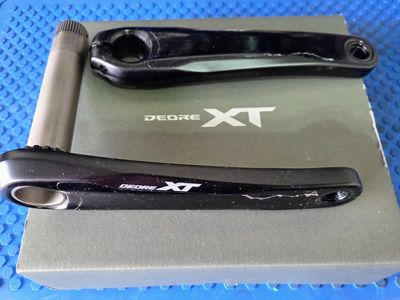 Shimano XT Mountain Bike Crankset 165mm