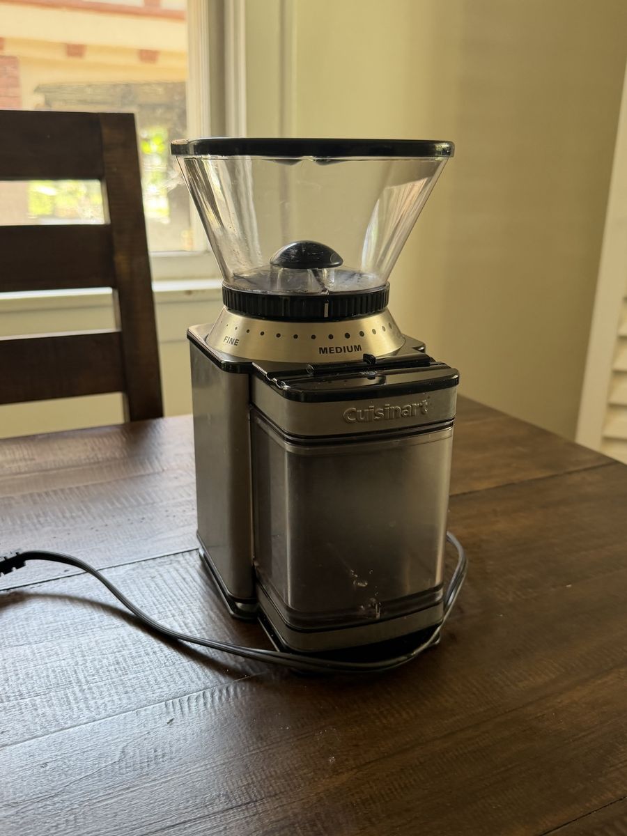 Cuisinart Burr Coffee Grinder – Adjustable Grind Settings
