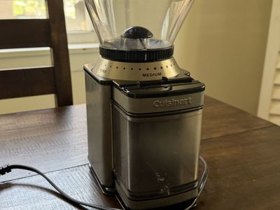 Cuisinart Burr Coffee Grinder – Adjustable Grind Settings