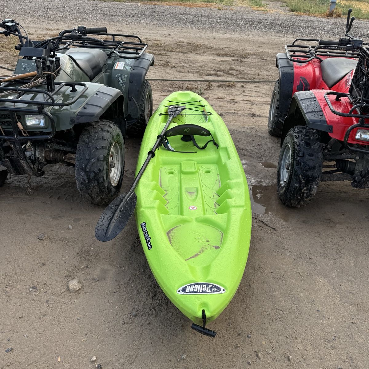 Pelican Kayak “300IBS”
