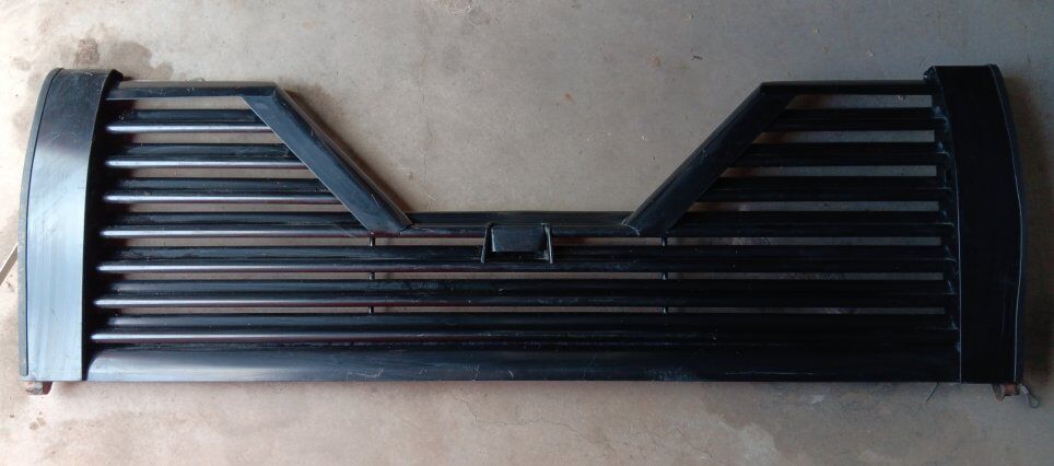 1999-2006 Chevrolet GMC Trucks 5th Wheel Tailgate