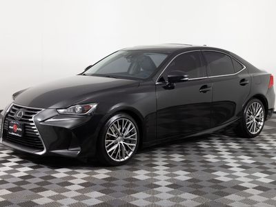 2017 Lexus IS Base