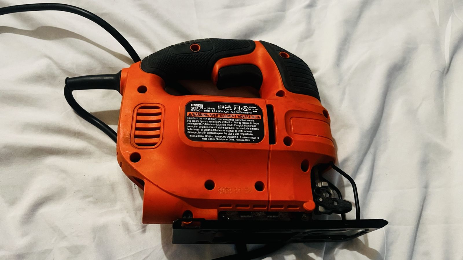 Black & Decker Jigsaw 4.5 Amp Corded Electric Jig Saw with Smart Select
