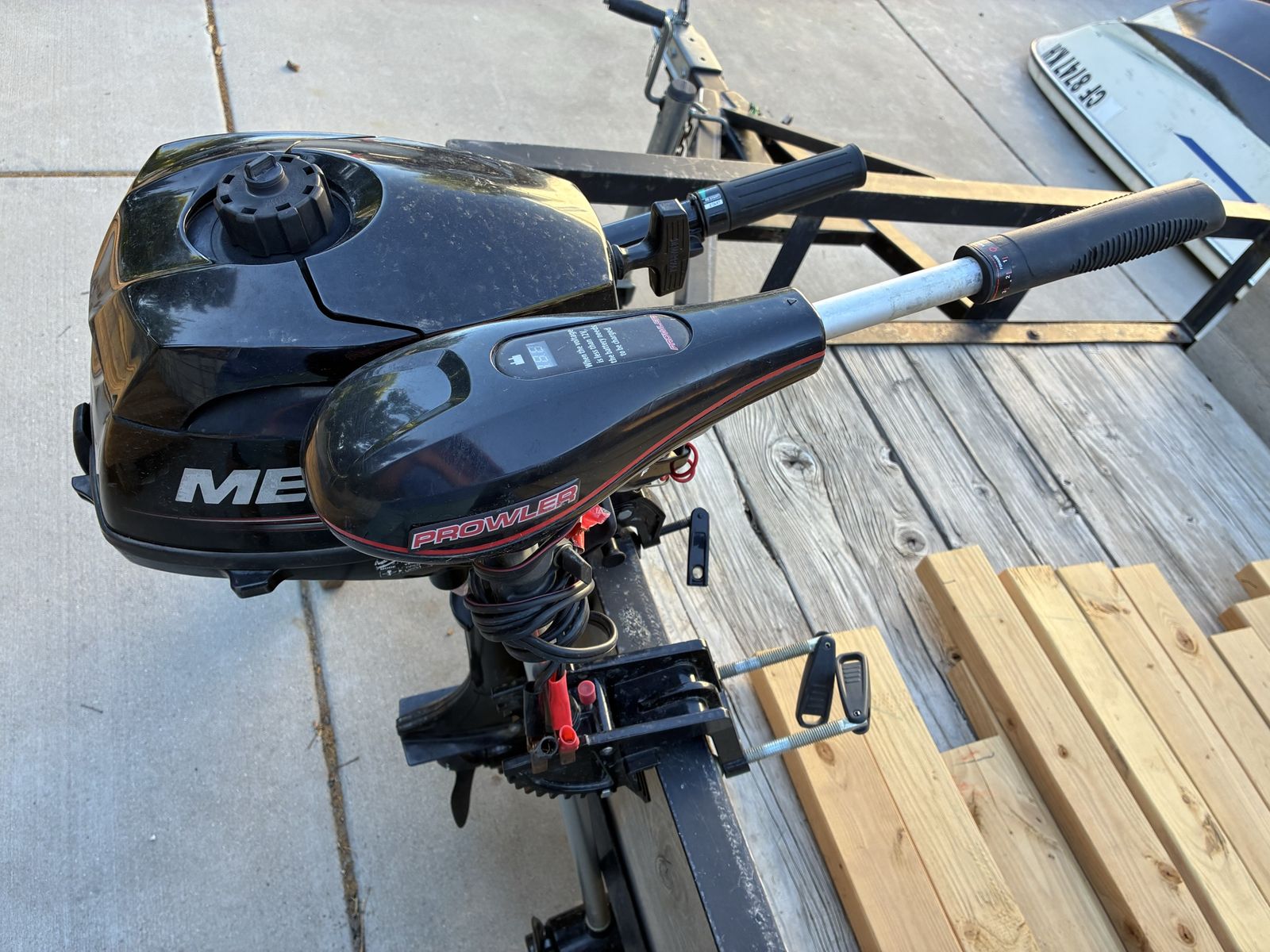 Prowler by Motorguide Mercury Marine Trolling Motor - Electric with Digital Display