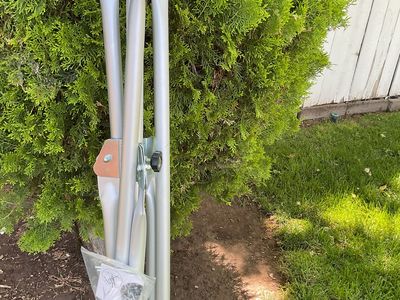 New Farm and Ranch Maximum Tri-Pod Sprinkler