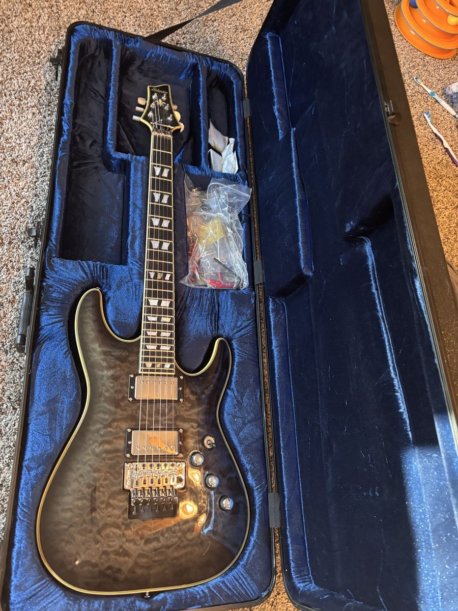 New Schecter Omen extreme 6 ELectric Guitar