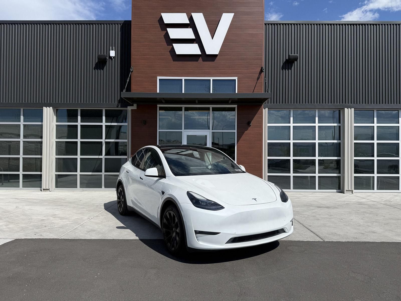 2023 Tesla Model Y Long Range