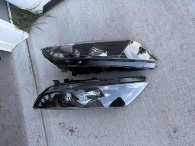 Pair of New Headlight Lens Assemblies for 2011-2013 Kia Optima - Black Housing Clear Reflector