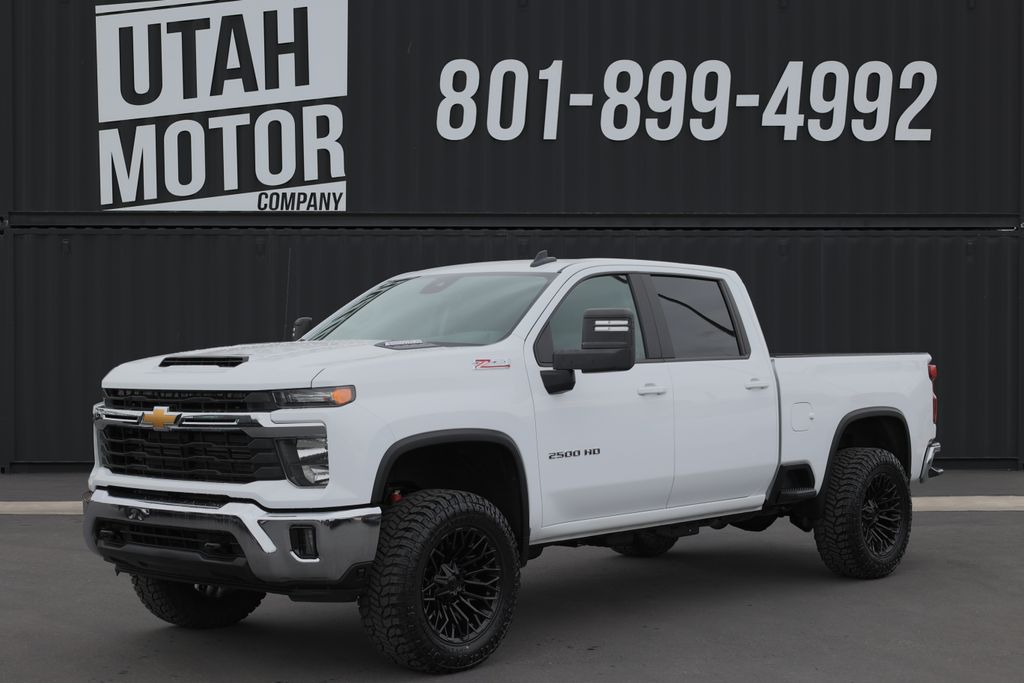 2024 Chevrolet Silverado 2500HD LT