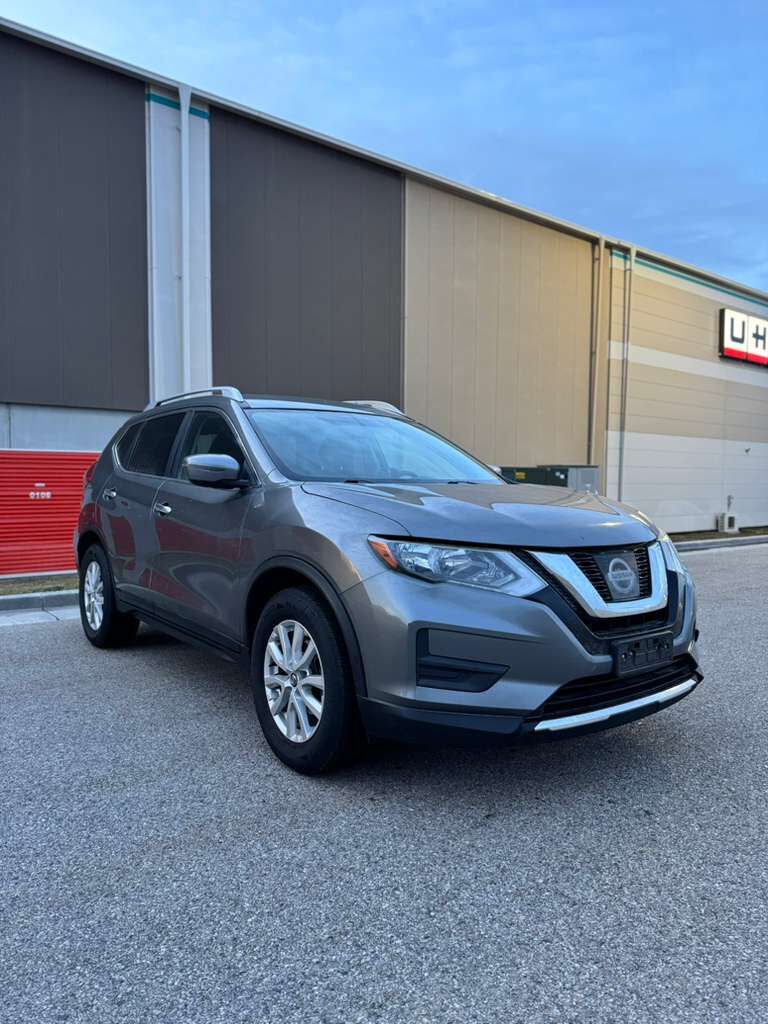 2017 Nissan Rogue SV
