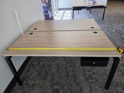 2 table desk