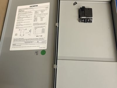 Siemens W0202MB1200CU 200A 2-Circuit Outdoor Main Breaker Enclosure New