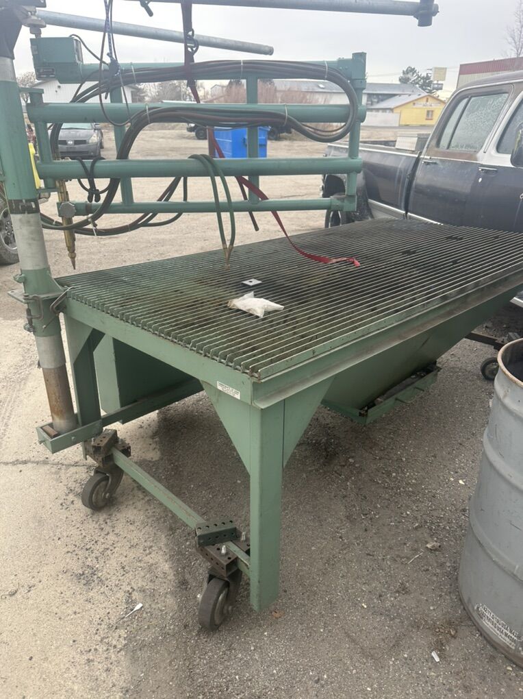 Metal Cutting Table