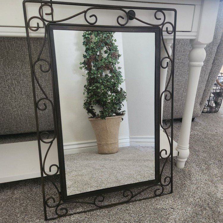 Decorative Wall Mirror
