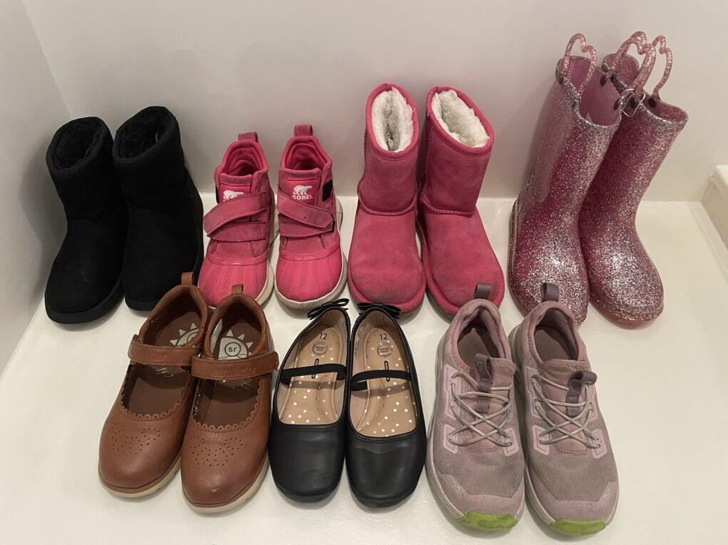 12-13 Girls Shoes/Boots