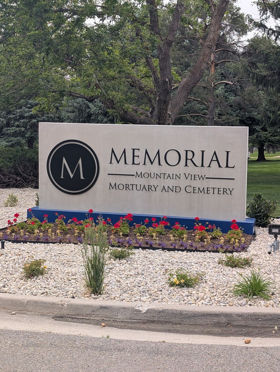 2 Burial Plots with 1 Sealed Vault Memorial Mountain View in Cottonwood Heights UT