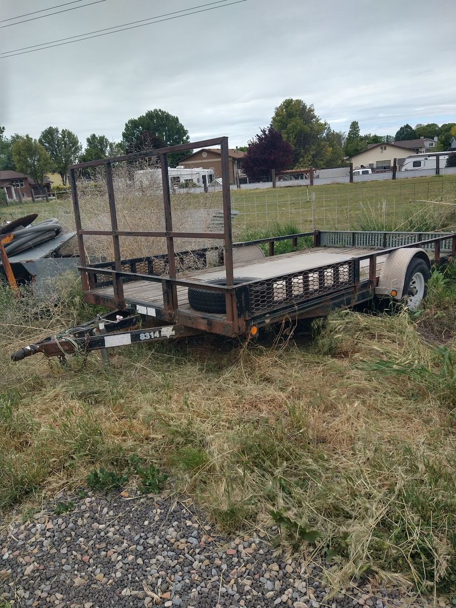 14' x 7' PJ Trailer, with removable side boards and ramps