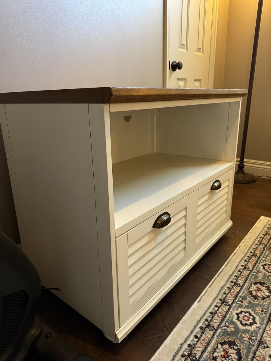 Main image 6