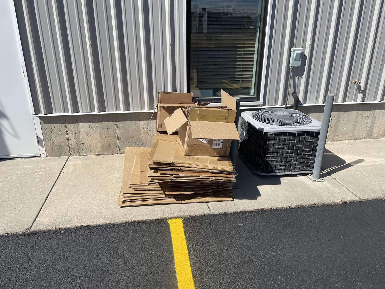 Free Moving Boxes - Various Sizes - First Come First Served
