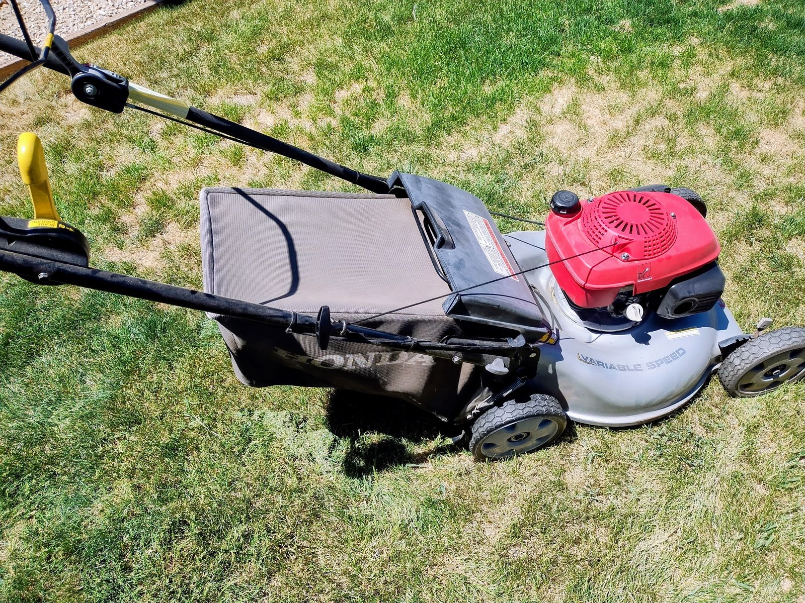 HRR216  Honda Quadra Cut system Lawn Mower