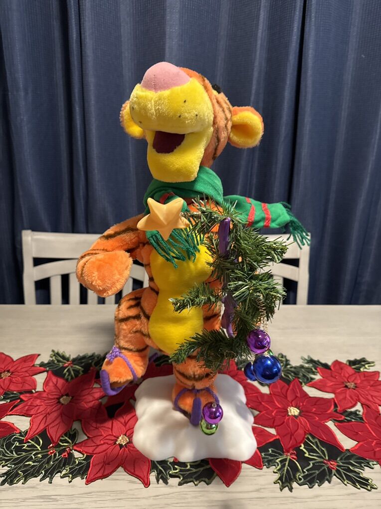 Vintage Animated Tigger Figure