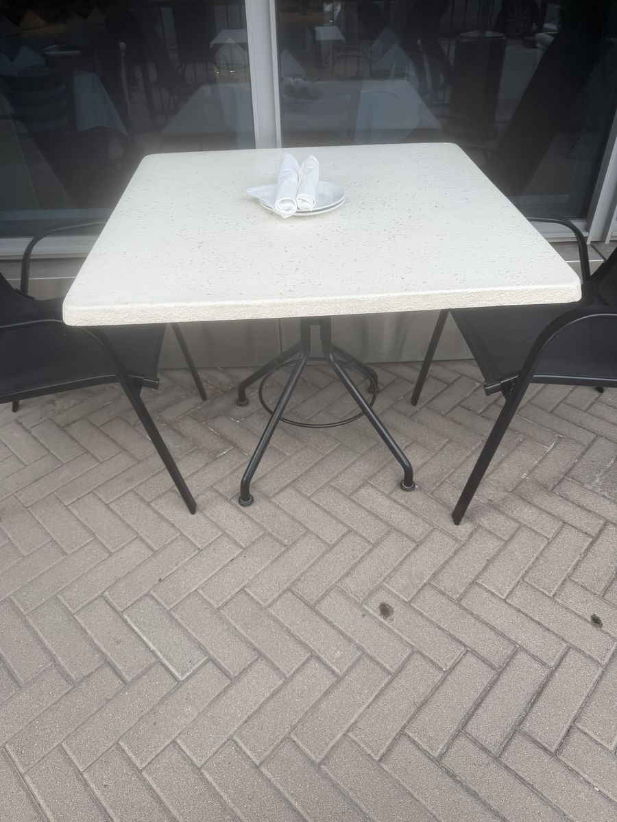 Outdoor Table & Umbrella