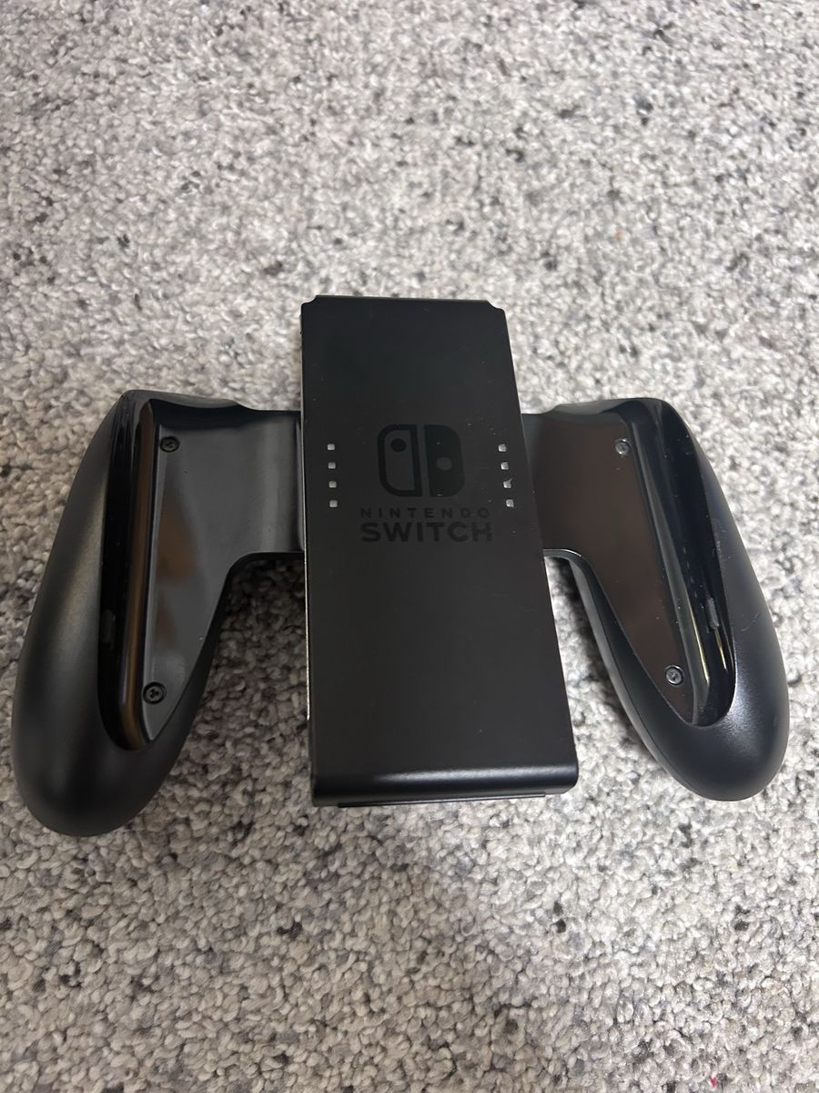 Nintendo Switch Joy-Con Comfort Grip Controller Holder