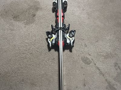 Skis