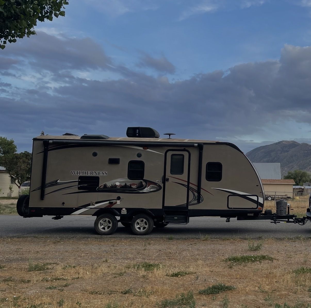 2014 Heartland Wilderness 2250BH Travel Trailer - Bunkhouse