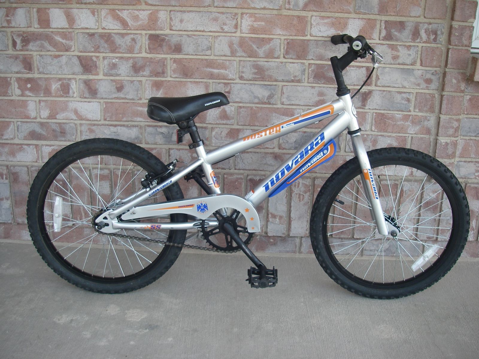 Boys 20" NOVARA DUSTER  BMX / MOUNTAIN Bike, Foot & Hand Brakes, Blue, 20 Inch