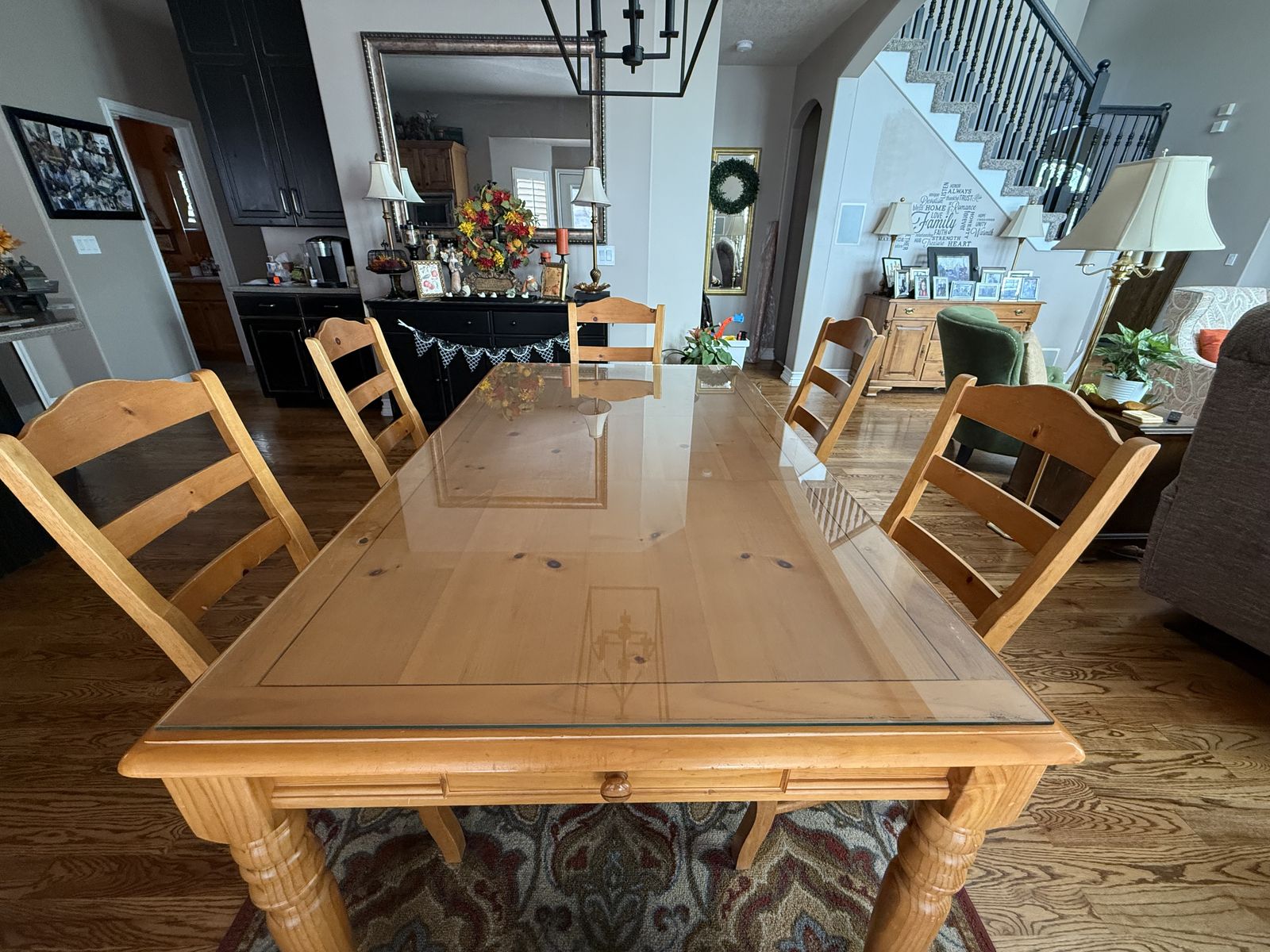 Dining Table and Six Chairs 