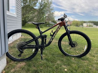 Trek Top Fuel Mountain Bike