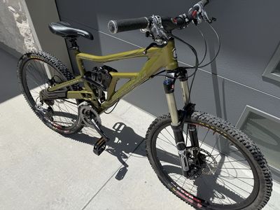 Cannondale Prophet Enduro Full Suspension Mountain Bike - Medium, 26" Wheels, Aluminum Frame