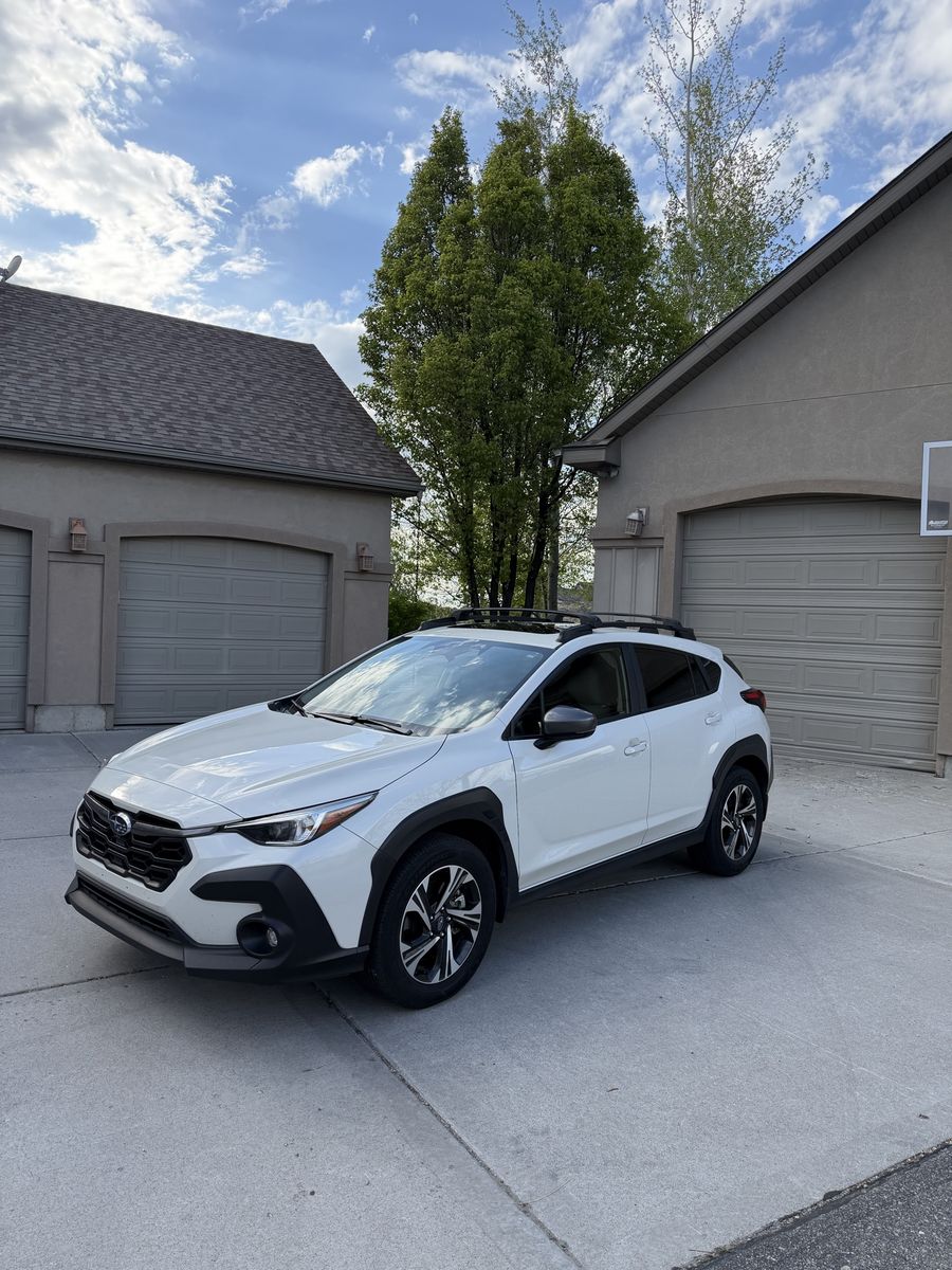 2024 SUBARU CROSSTREK Premium