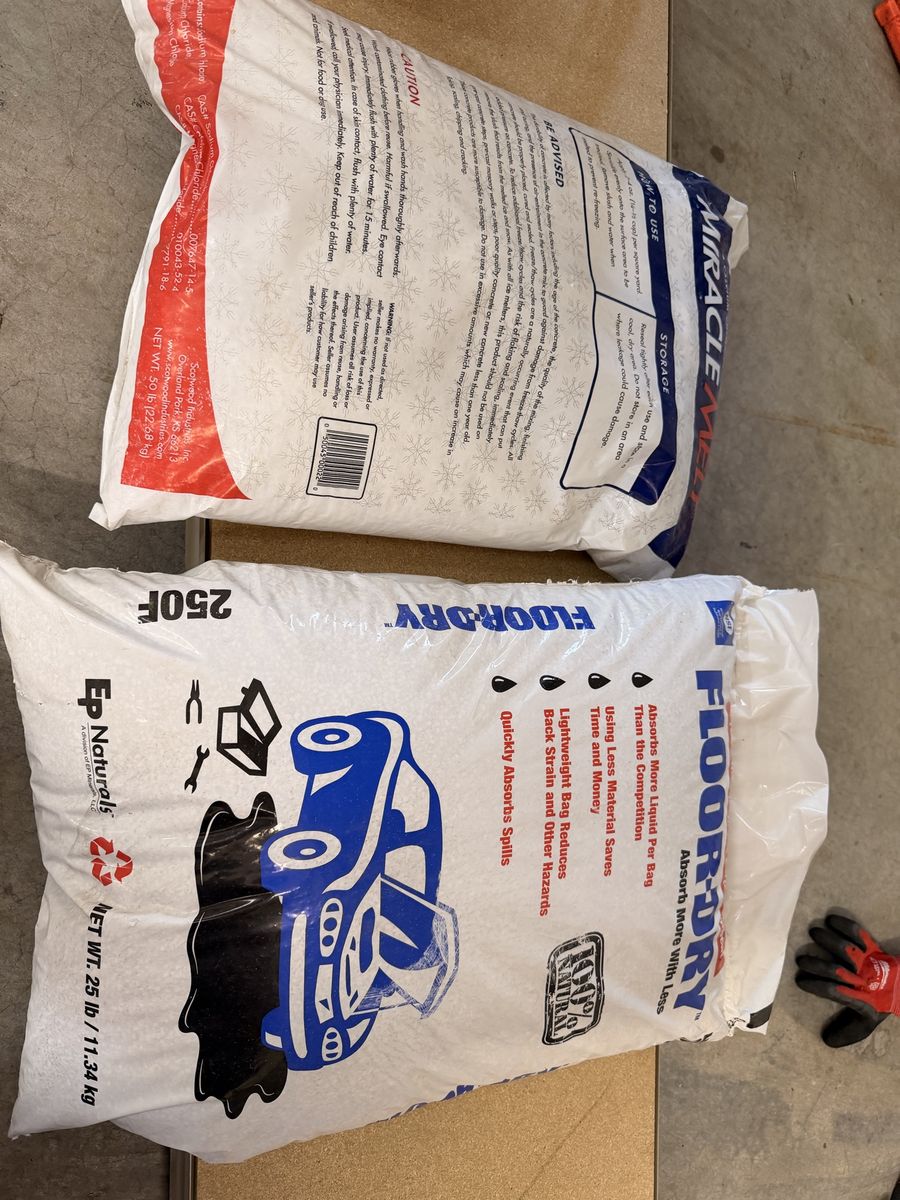 EP Naturals Floor-Dry Absorbent (25 lb) & Miracle Melt Ice Melt (50 lb) Bags