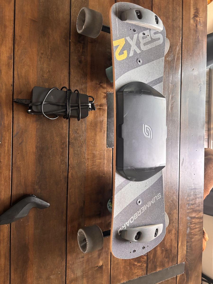 Summerboard SBX2 Electric Skateboard with Remote and Charger