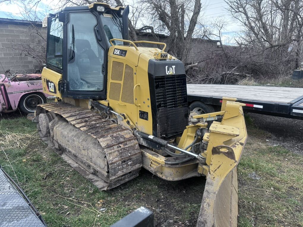 Cat D5k XL Dozer, Cat IT24F Loader For Lease