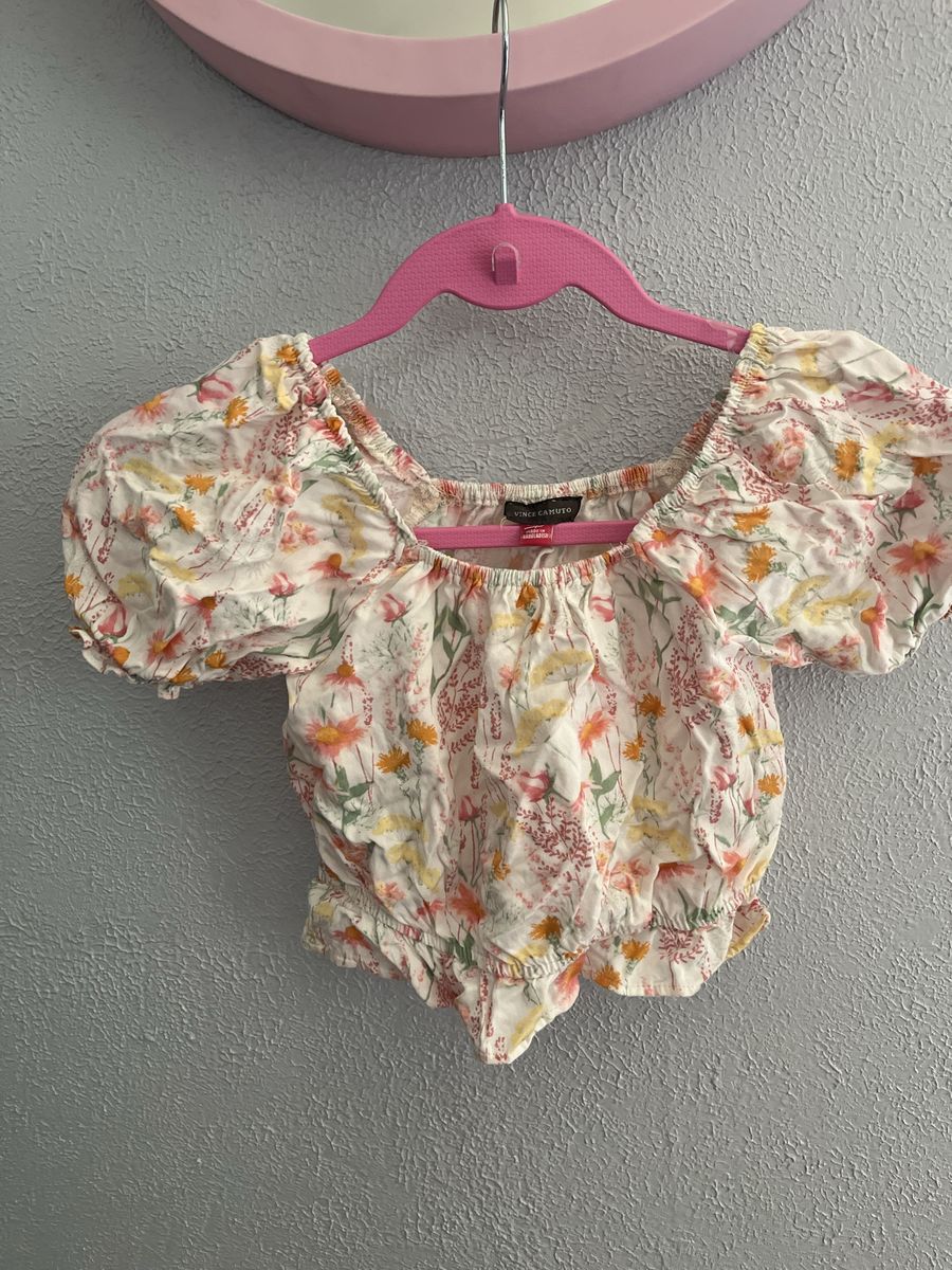 Vince Camuto 2Piece Set Floral Puff Sleeve Crop Top Blouse Size 7 and Shorts