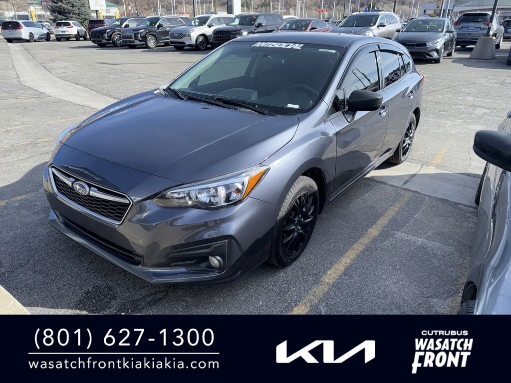 2017 Subaru Impreza 2.0i