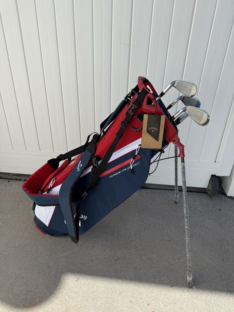 New Callaway Golf Bag With Callaway Iron Set