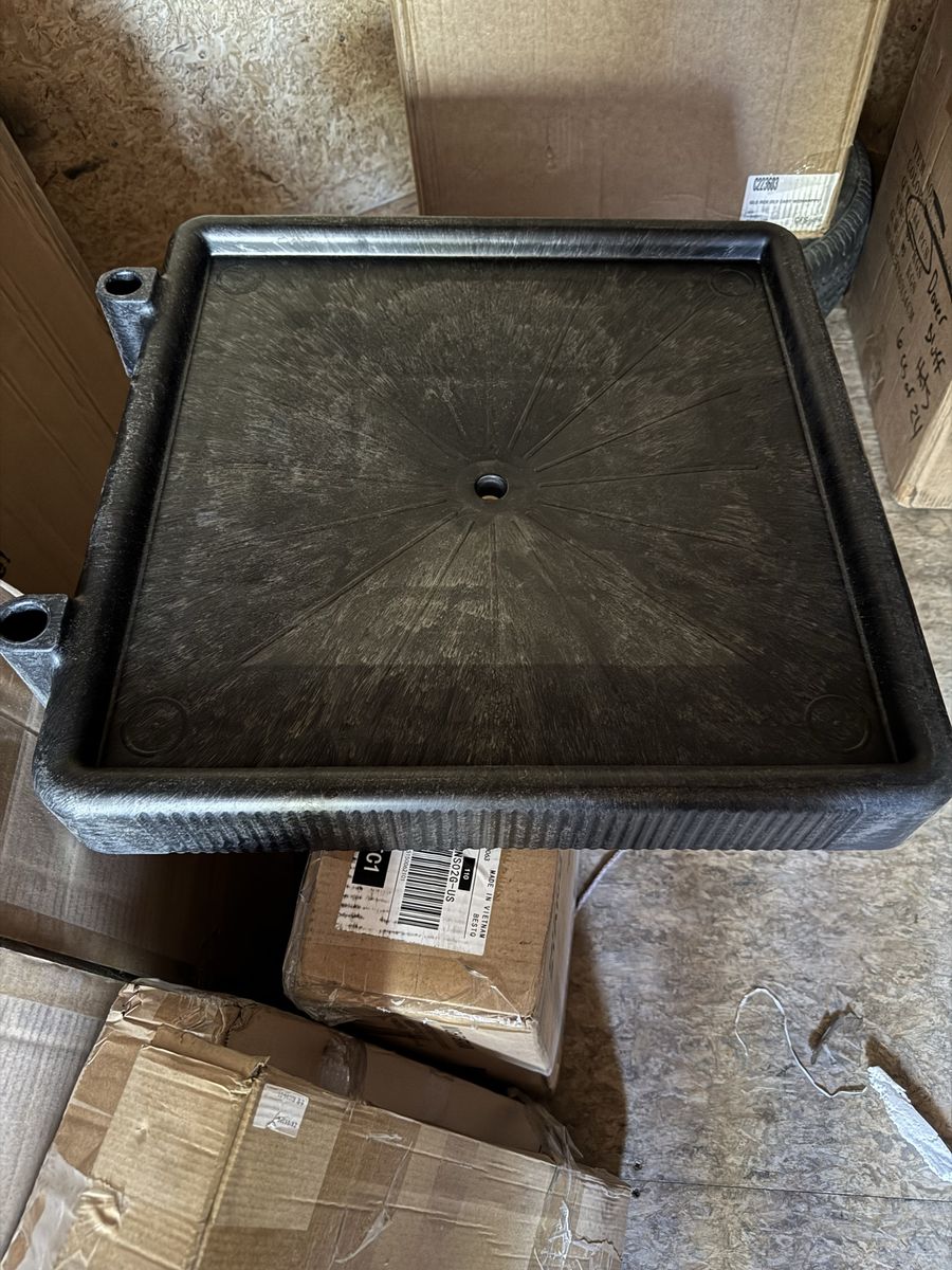 Carlisle C223603 Black Polypropylene Glass Rack Dolly, 350lb Capacity, Non-Marking Casters