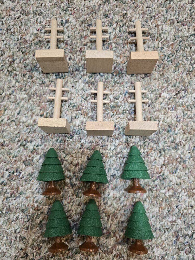 Used – Melissa and Doug/Brio Set of Trees/Power Li