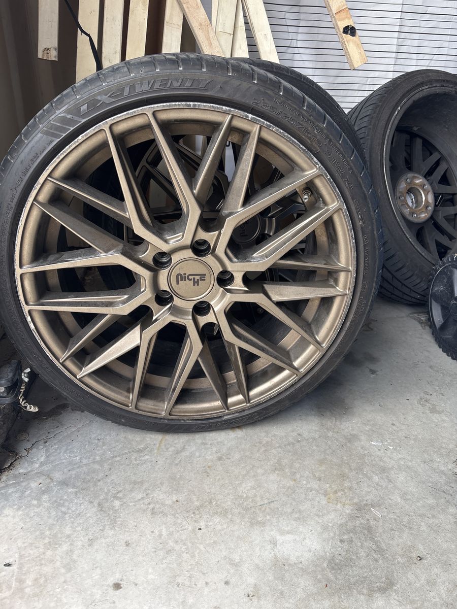 19 Niche Gamma 5x112 Bronze Metal!
